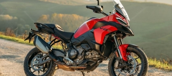 Ducati Multistrada V2 Yenilendi