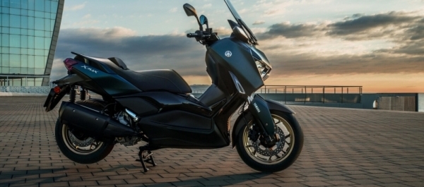 Yamaha Yeni XMAX Modellerini Sundu