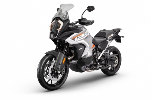  2023  KTM 1290 Super Adventure S 