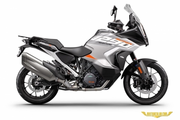  2023  KTM 1290 Super Adventure S 