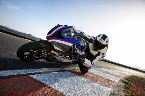BMW HP4 RACE