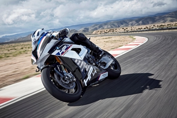 BMW HP4 RACE