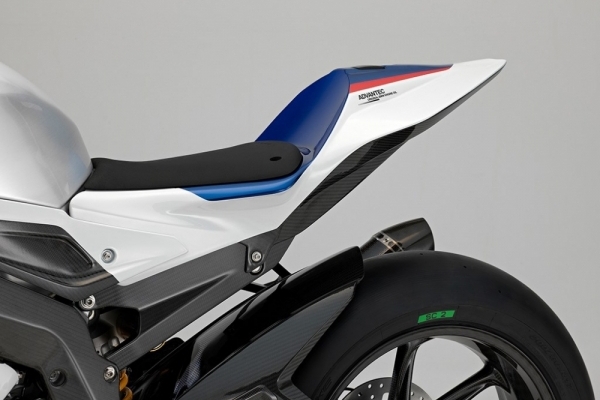 BMW HP4 RACE